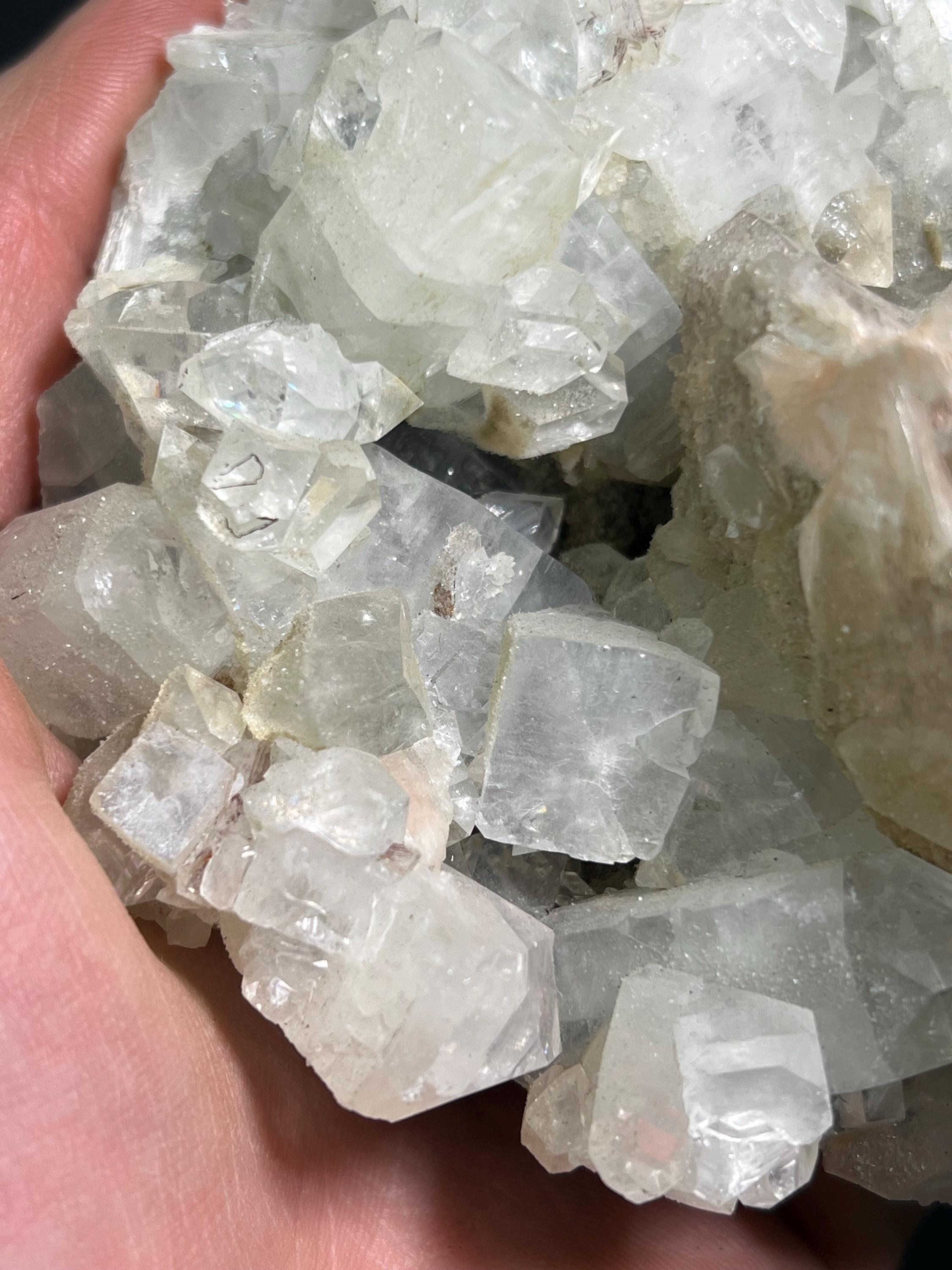 Apophyllite Heulandite Stilbite - Crystal Gemstone AE 