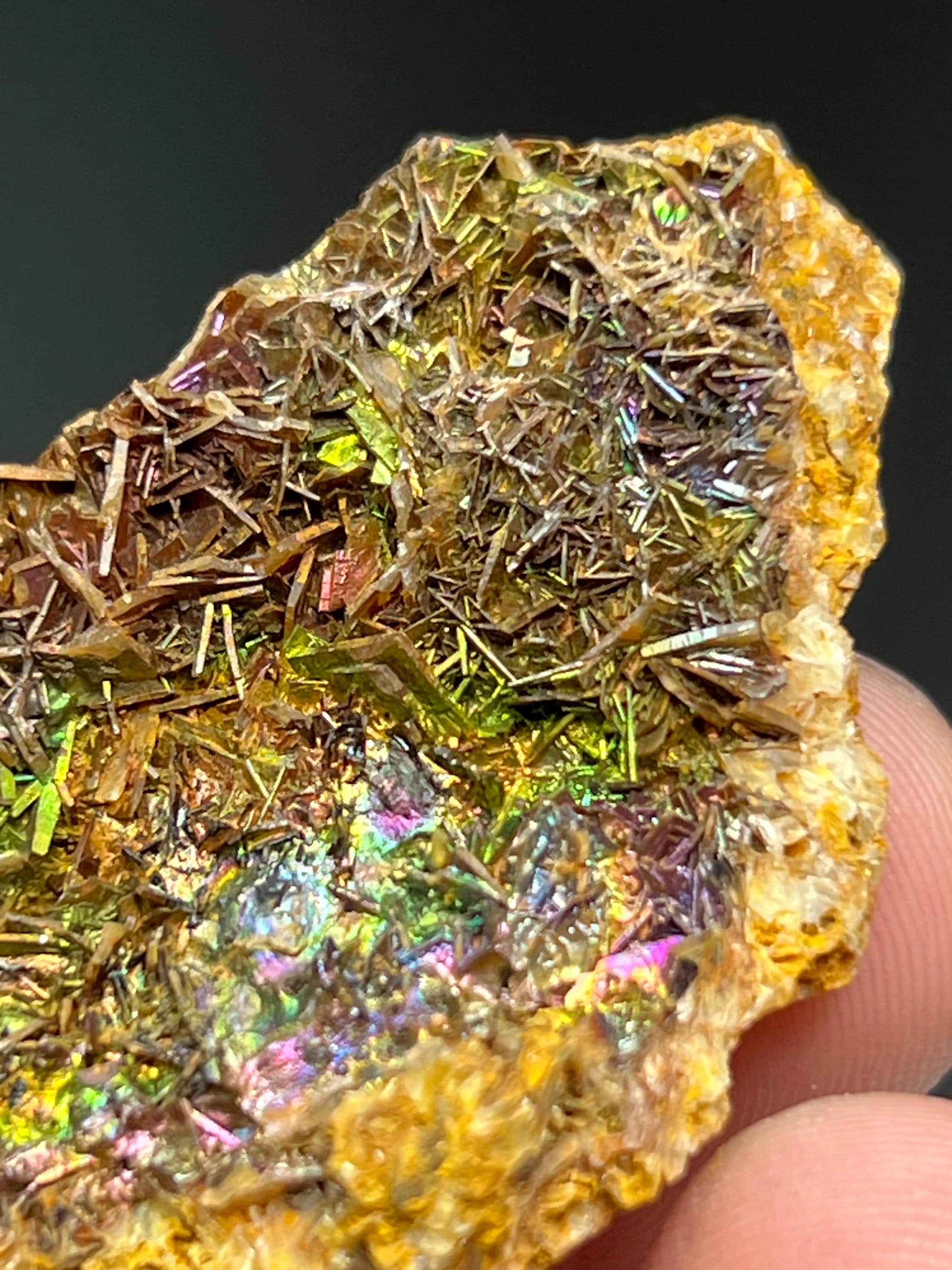 Museum Grade, Natural Colourful Iron Siderite Specimen - Crystal Gemstone AE 