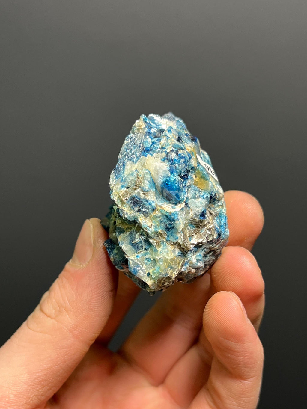 Very Unique Euclase Specimen, 100gram - Crystal Gemstone AE 