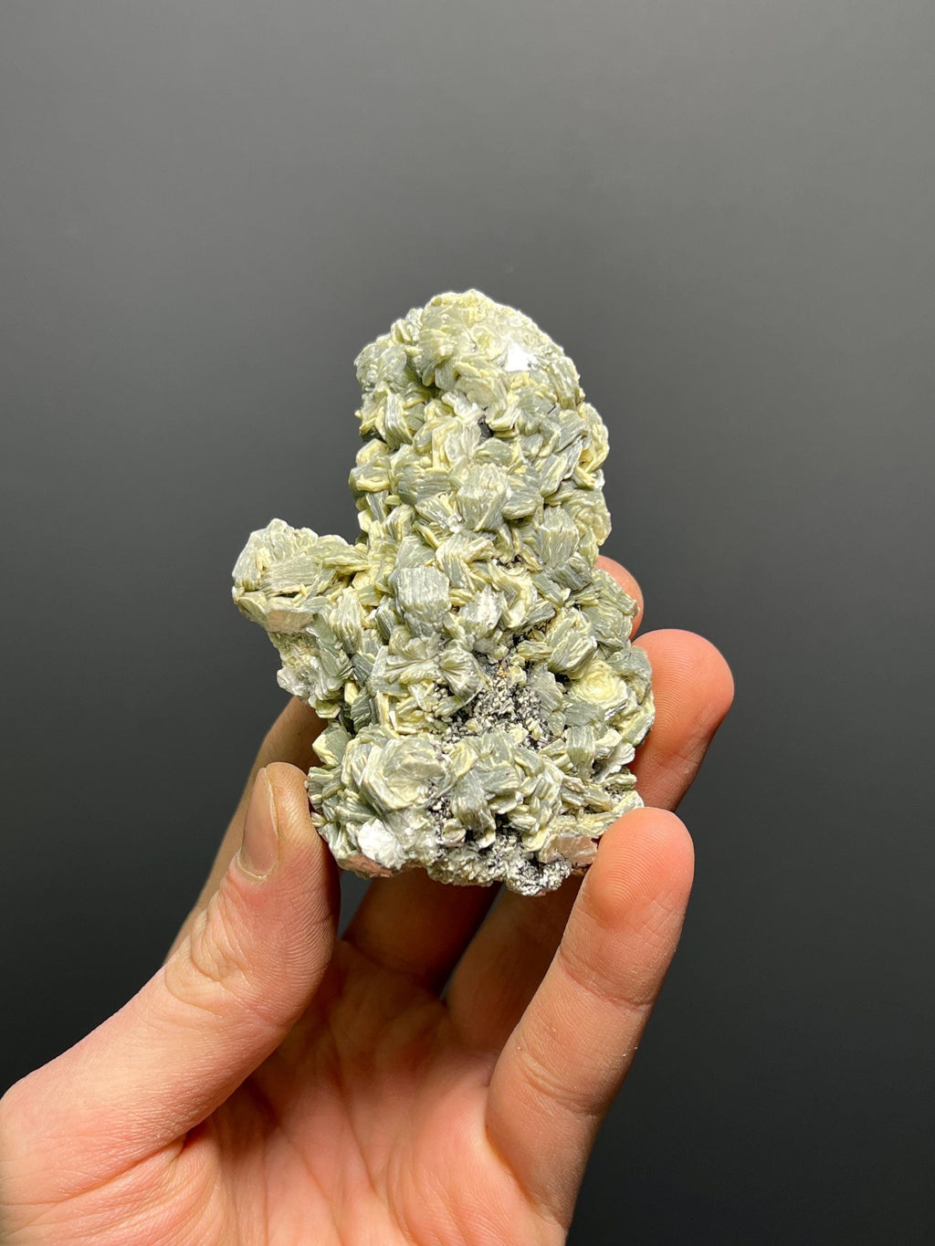 Special Vermiculite With Tourmaline Specimen, 92gram - Crystal Gemstone AE 