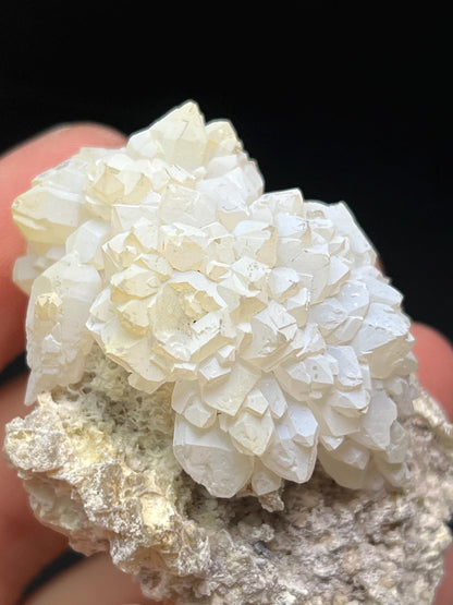 Special Crystal Quartz Specimen - Crystal Gemstone AE 