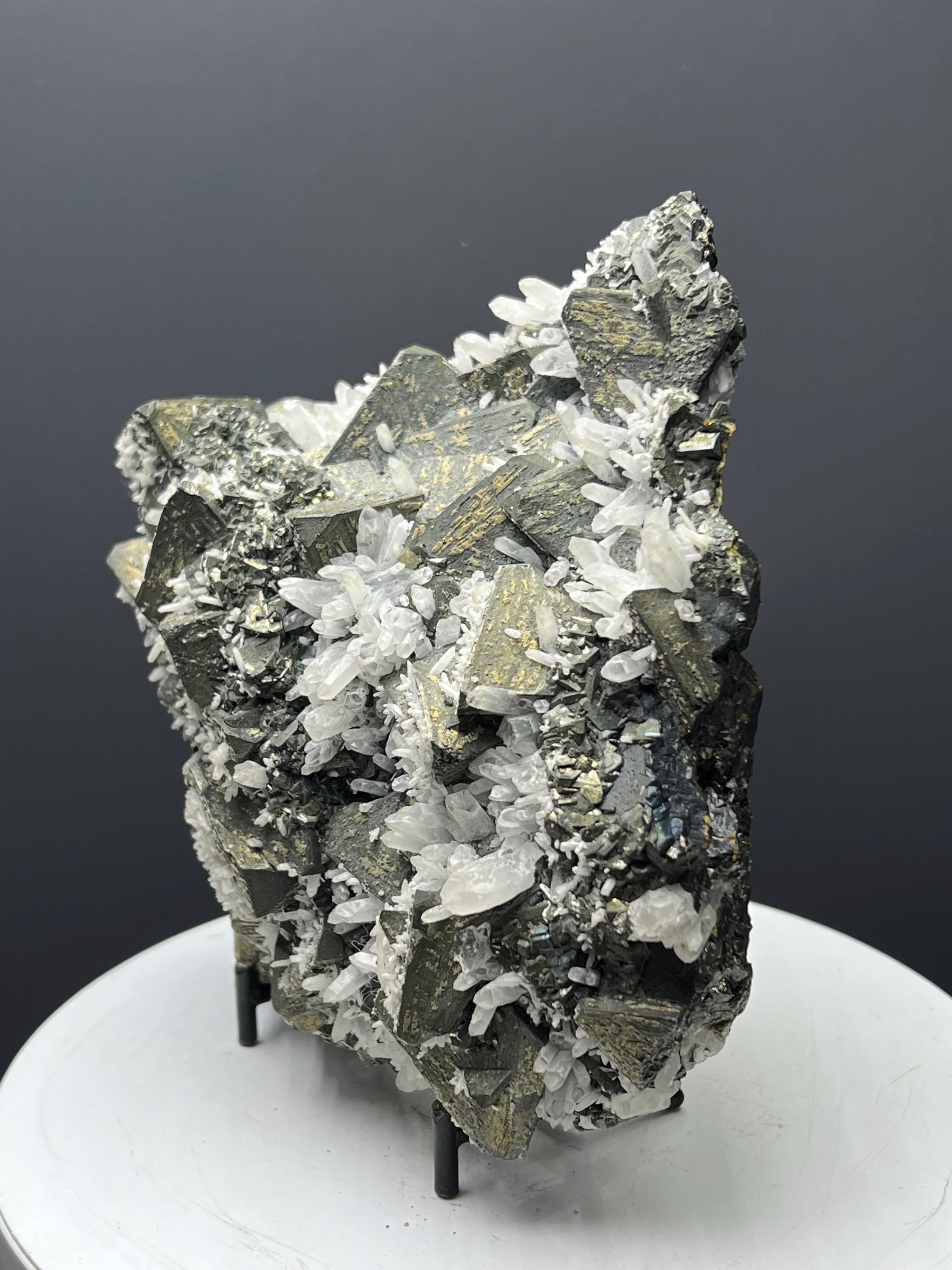 Very Special! Tetrahedrite With Quartz Specimen - Crystal Gemstone AE 