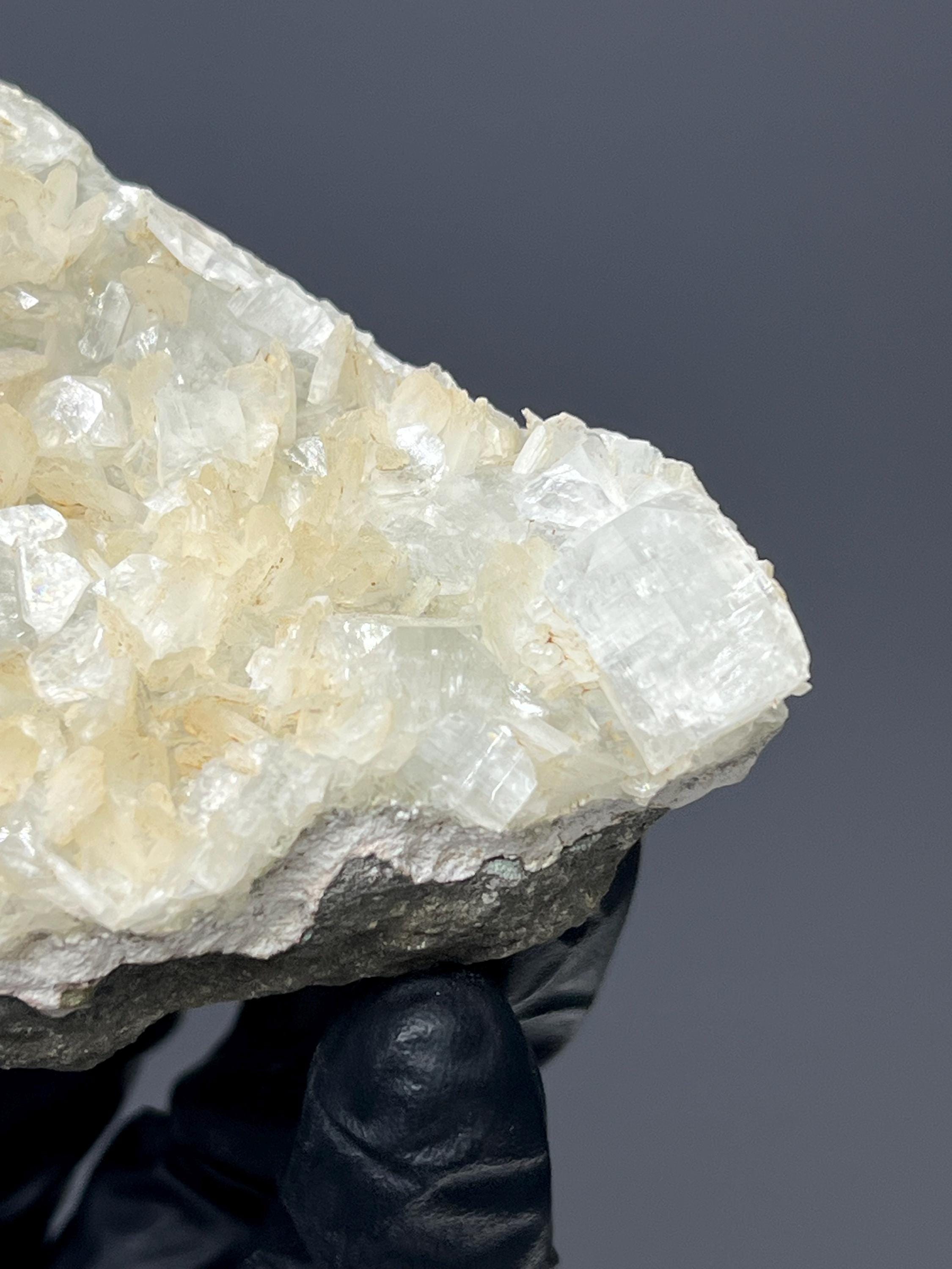 Fluorapophyllite And Apophyllite With Stilbite - Crystal Gemstone AE 