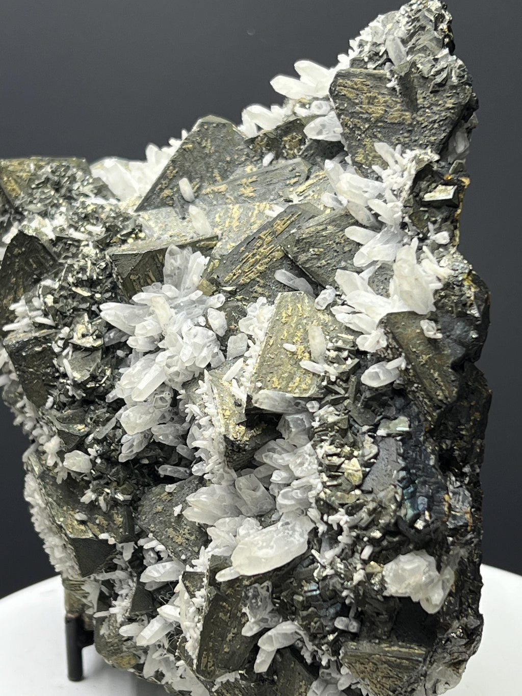 Very Special! Tetrahedrite With Quartz Specimen - Crystal Gemstone AE 