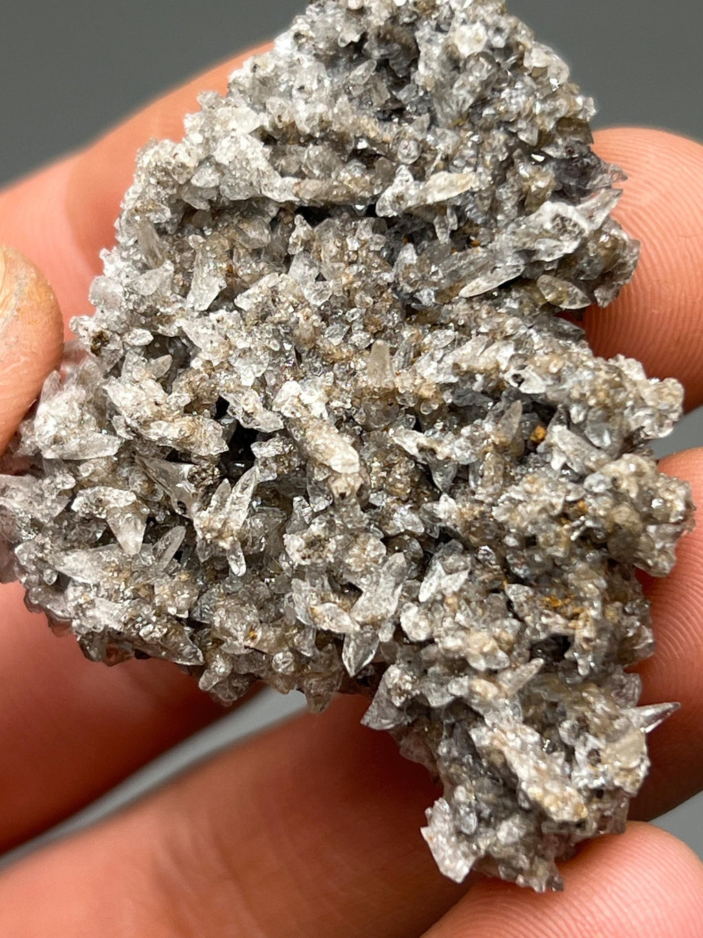 Very Special, Crystal Calcite On Hematite, From Turkey - Crystal Gemstone AE 