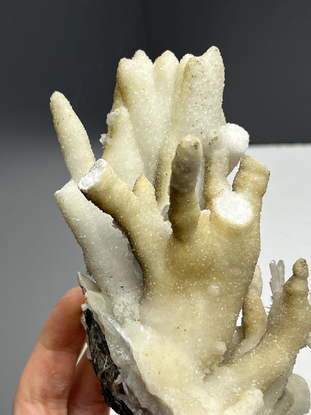 Very Special And Showy Stalactite Aragonite Mineral, From Turkey - Crystal Gemstone AE 