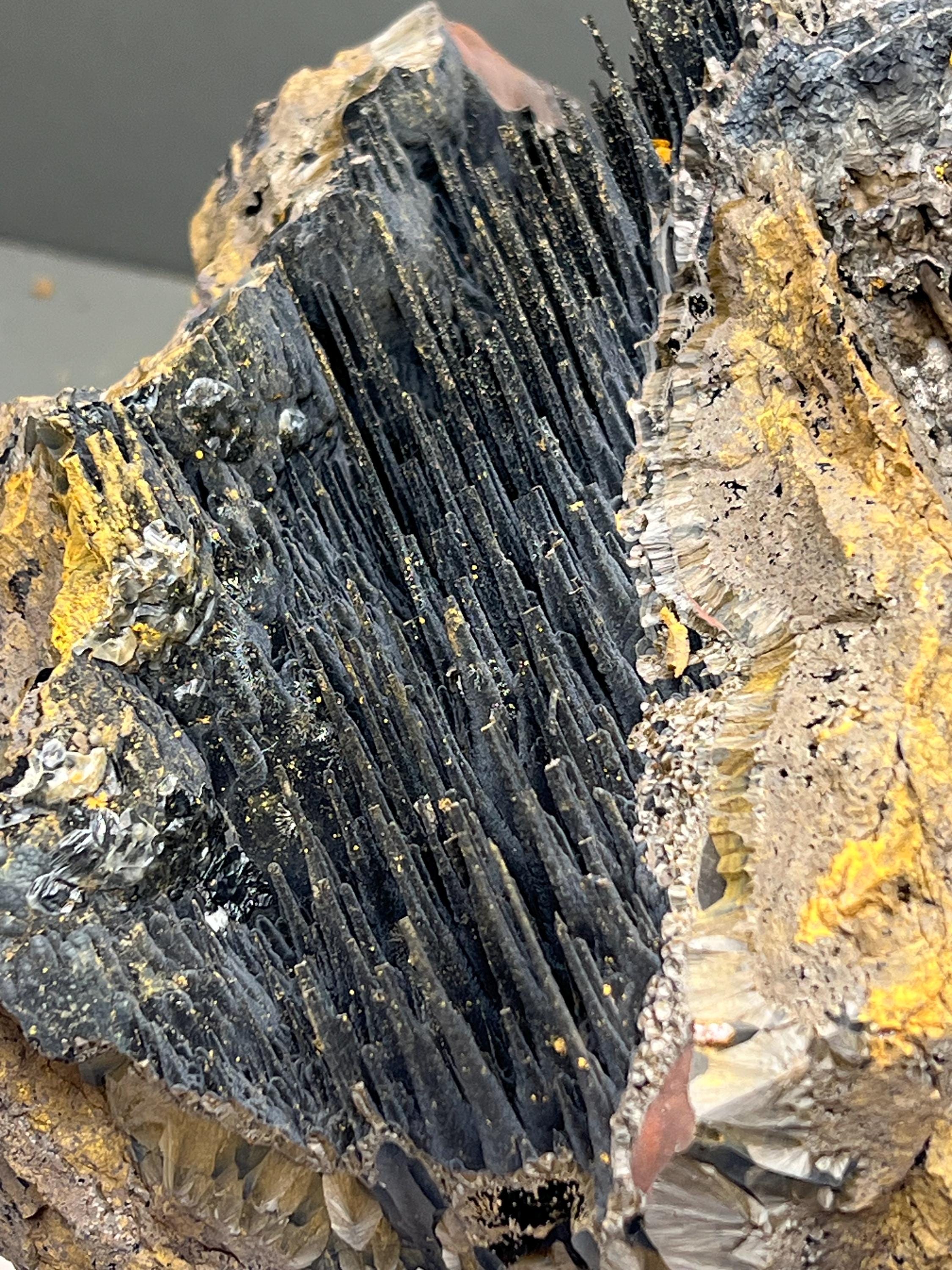 Museum Quality!! Very Showy Stalactite Goethite Mineral, For Special Collections Piece - Crystal Gemstone AE 