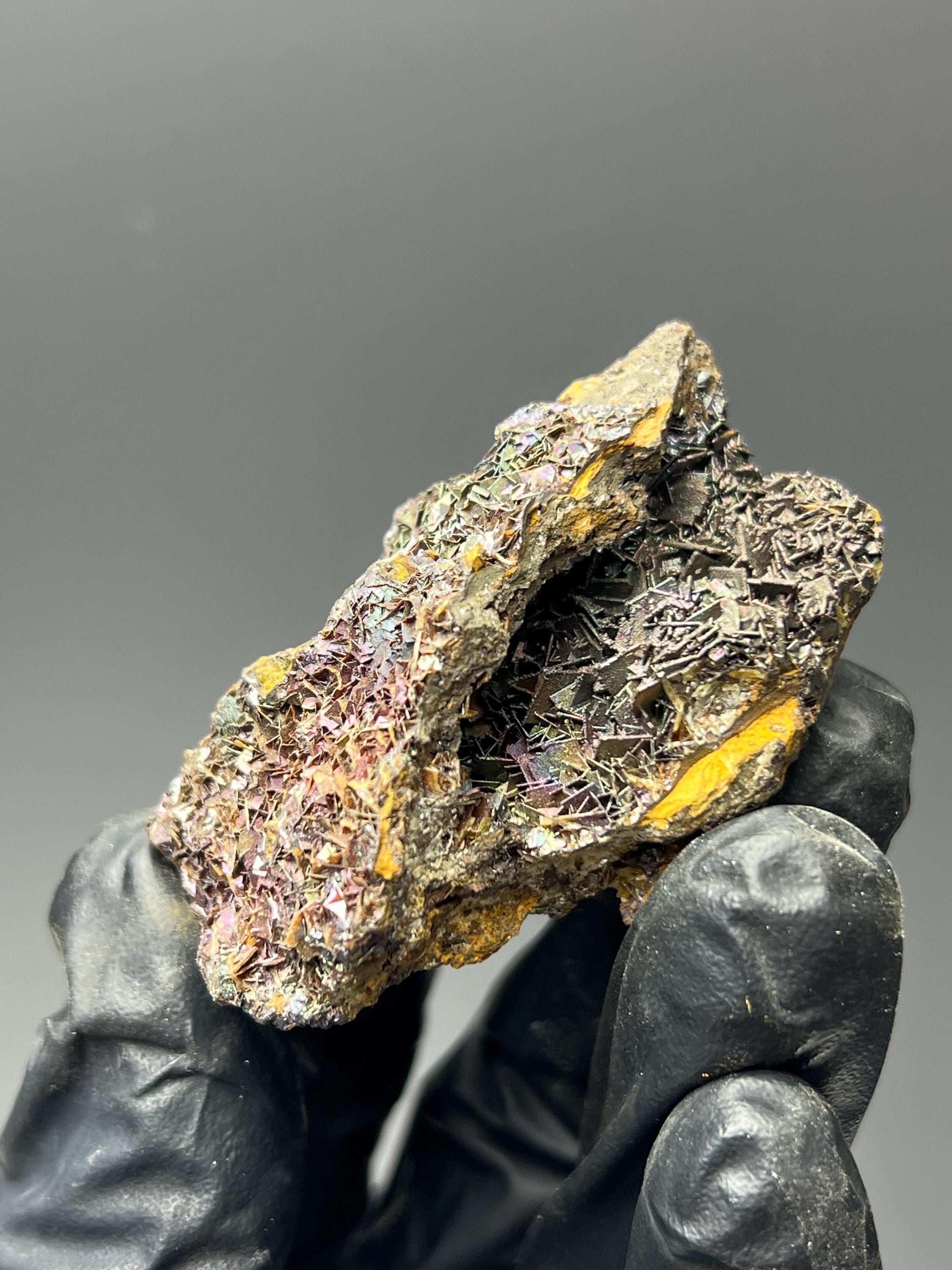 Very Very Unique! Colourful Iridescent Iron Siderite - Crystal Gemstone AE 
