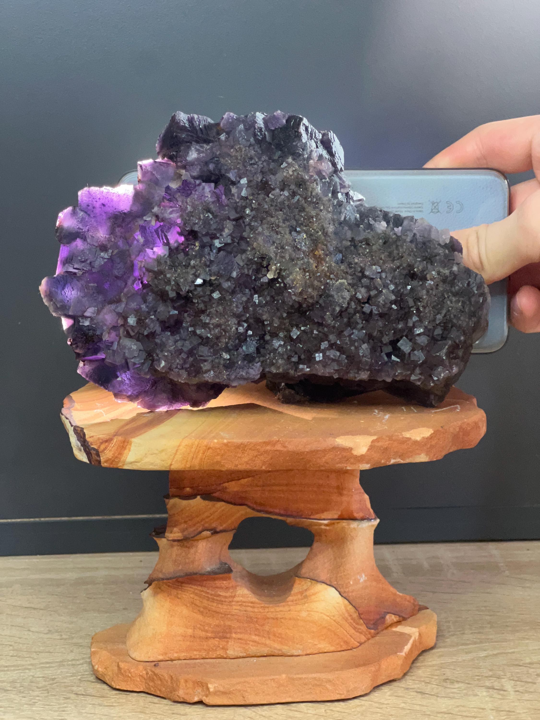 Very Special Piece! Light Permeable Fluorite Specimen From China - Crystal Gemstone AE 