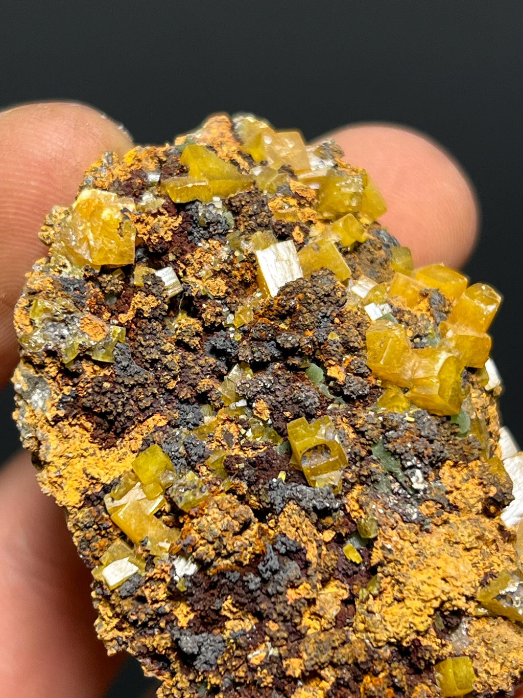 Very Special, Wulfenite Specimen, 62gram - Crystal Gemstone AE 