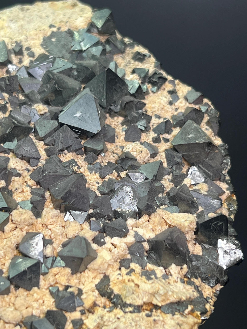 Magnetite On Matrix Specimen - Crystal Gemstone AE 
