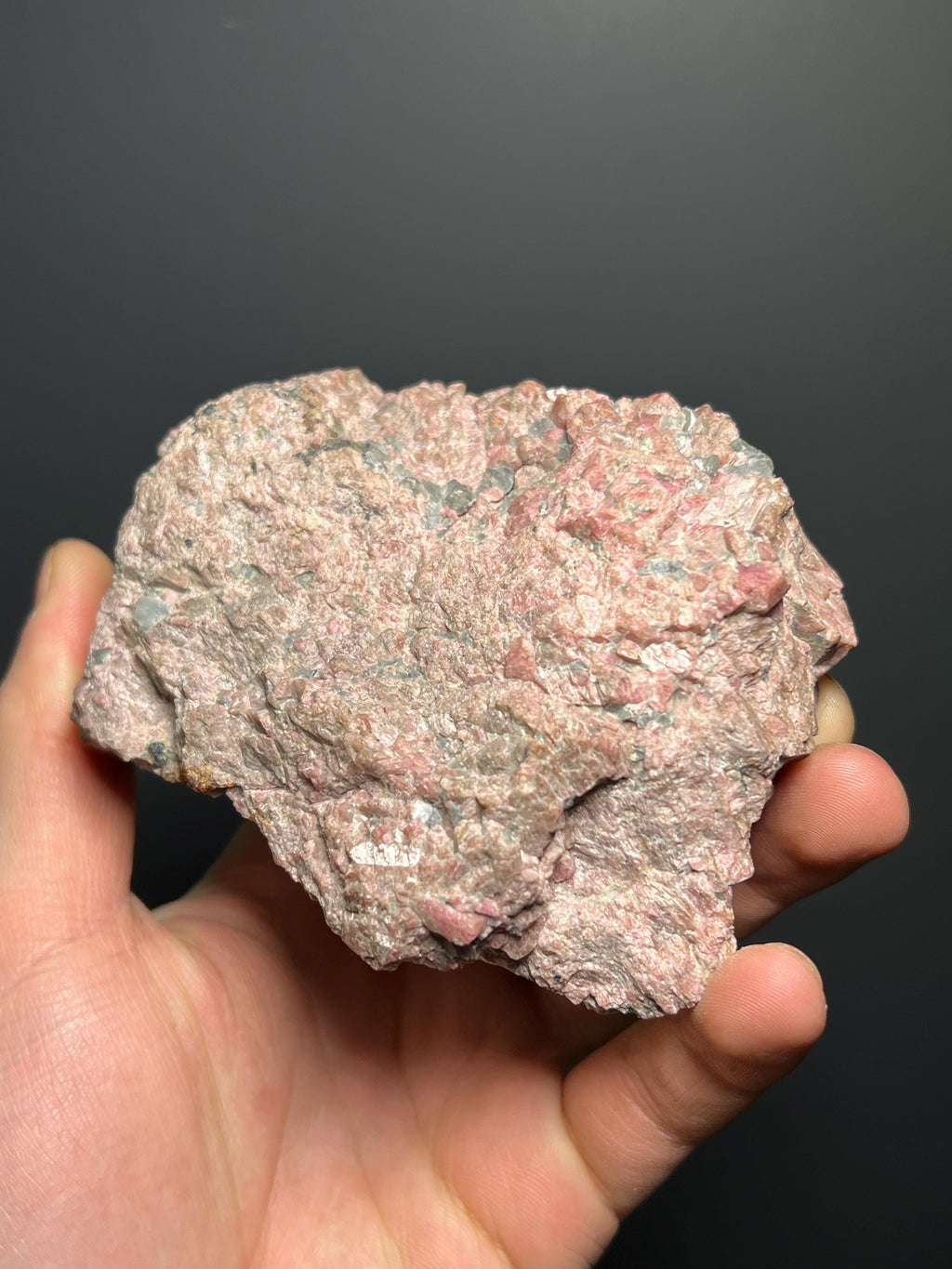 Rhodonite Franklinite - USA - Crystal Gemstone AE 