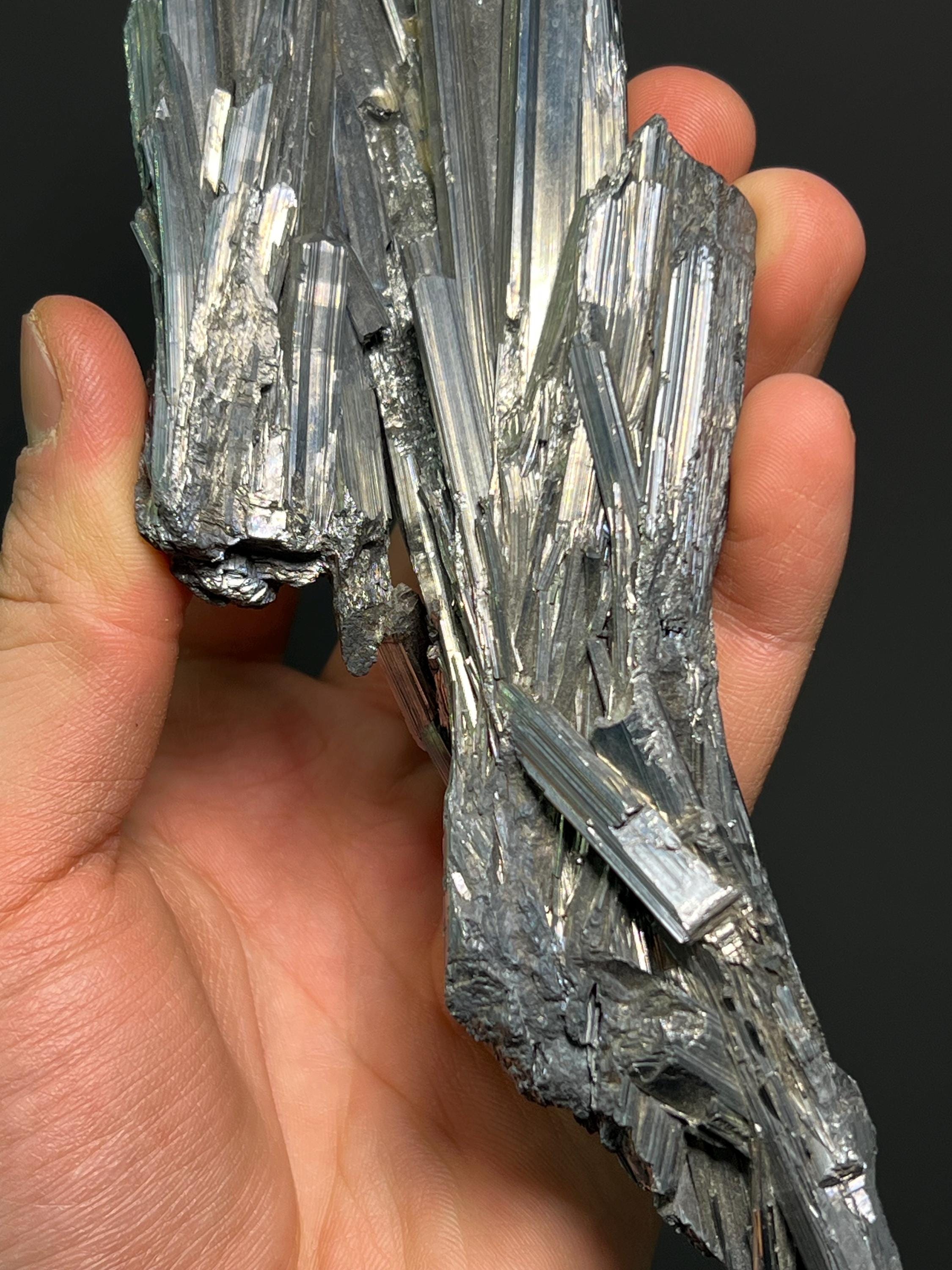 Very Special Stibnite Specimen - Crystal Gemstone AE 