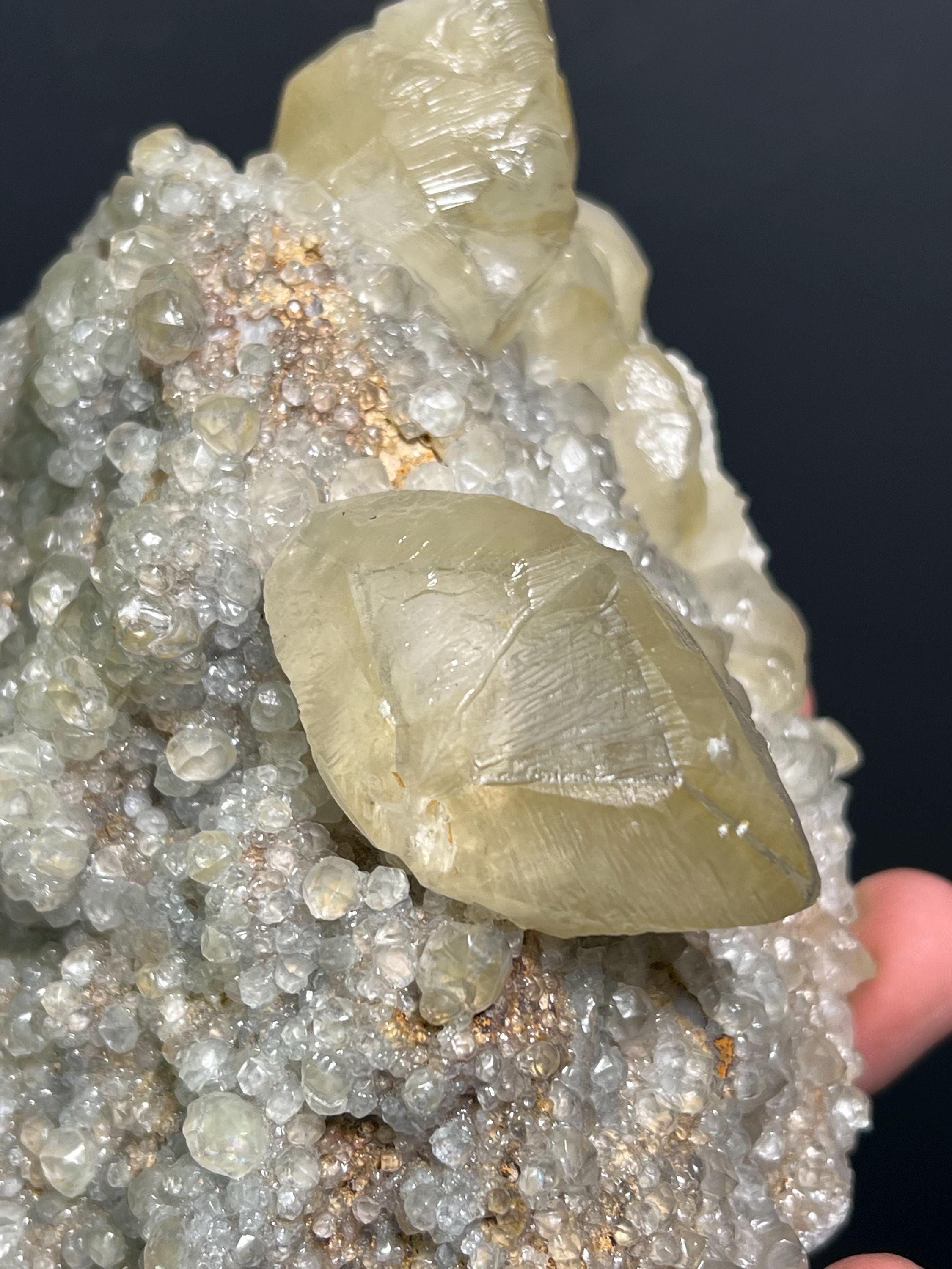 Dogtooth Calcite Specimen, Golden Yellow Crystal, Turkish Mineral (1.4kg) - Crystal Gemstone AE 
