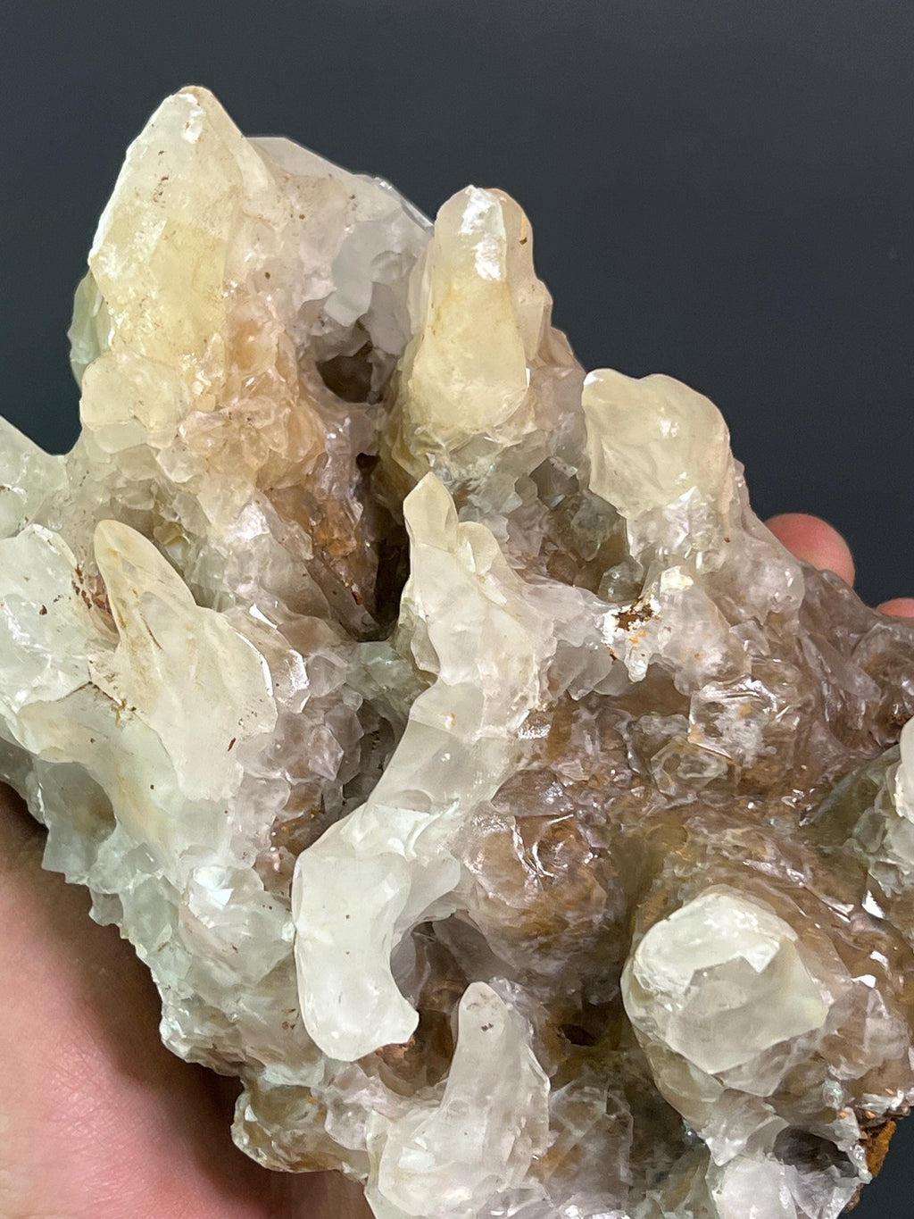 Special Formation Stalactite Crystal Calcite - Crystal Gemstone AE 