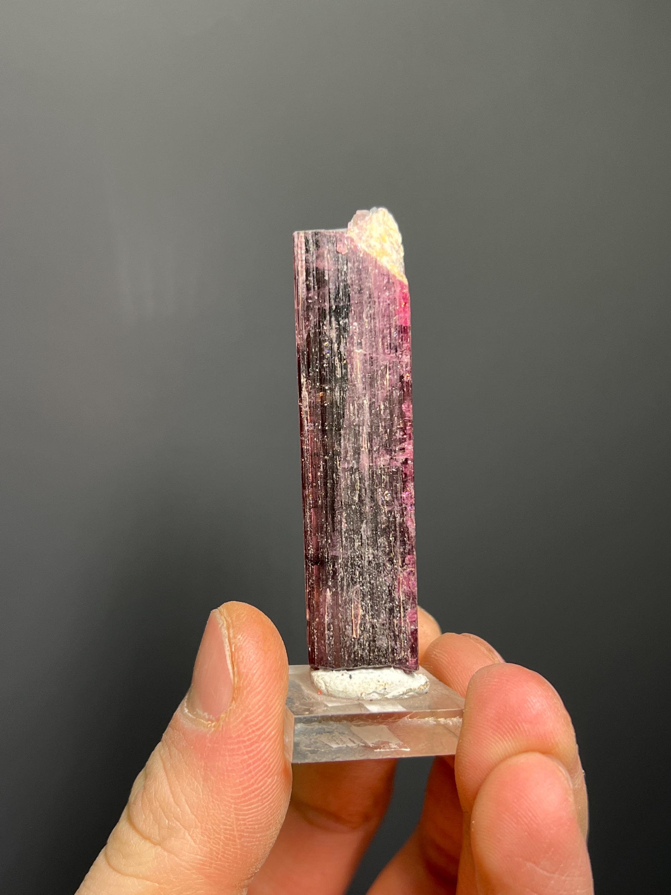 Special Elbaite Tourmaline Specimen - Crystal Gemstone AE 