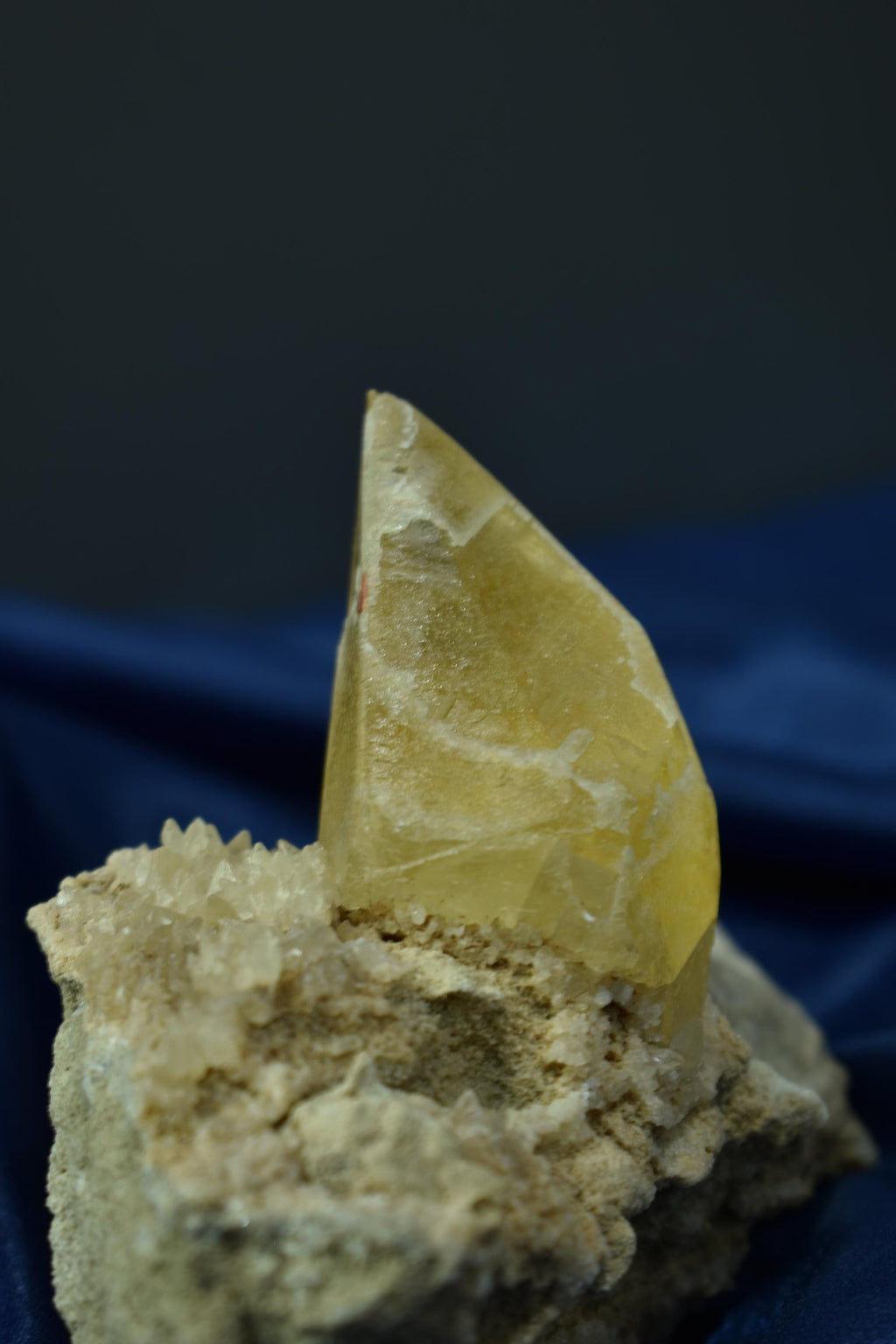 Rare Golden Yellow Tooth Calcite Specimen, For Special Collection Piece - Crystal Gemstone AE 