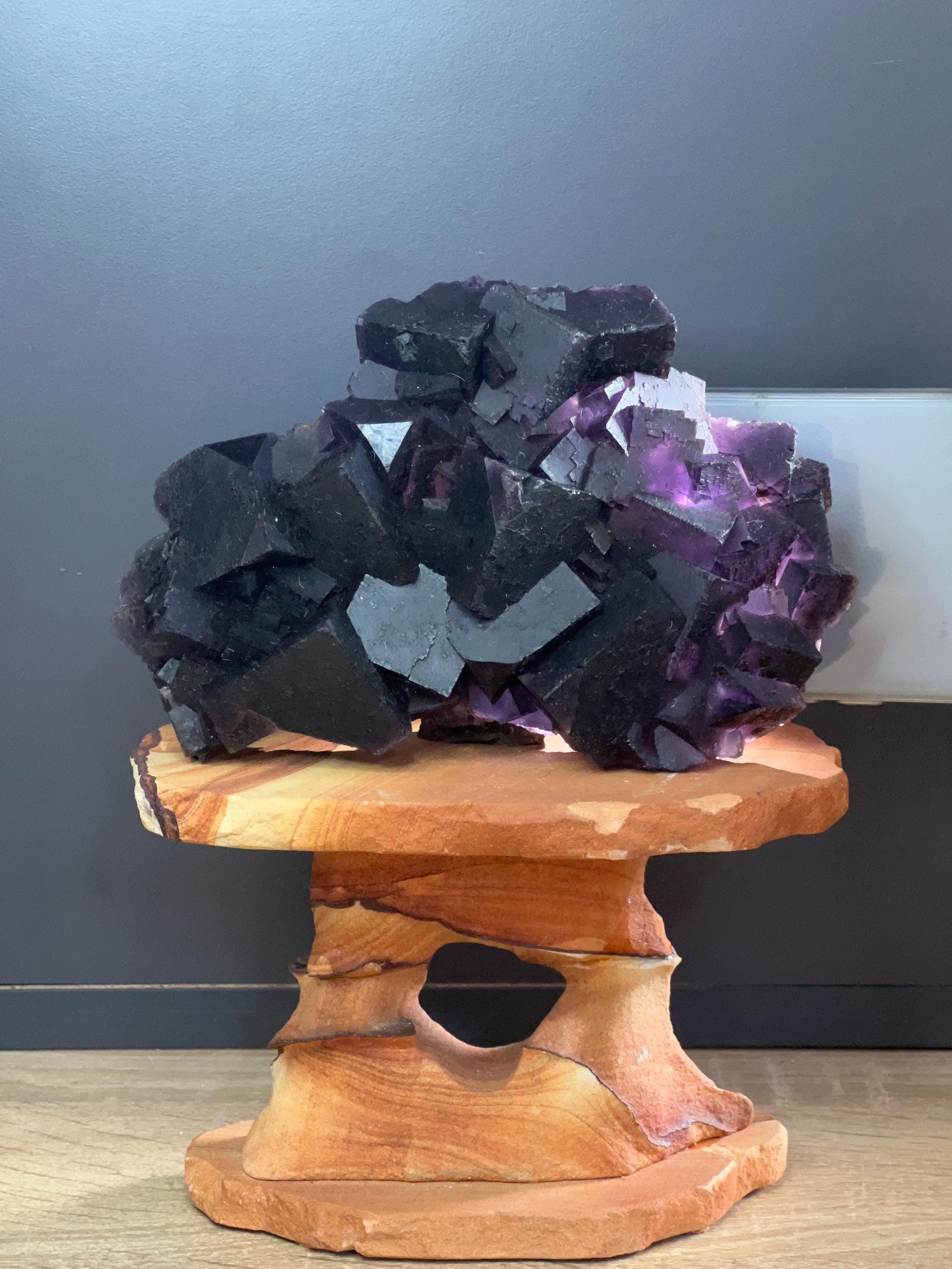 Very Special Piece! Light Permeable Fluorite Specimen From China - Crystal Gemstone AE 