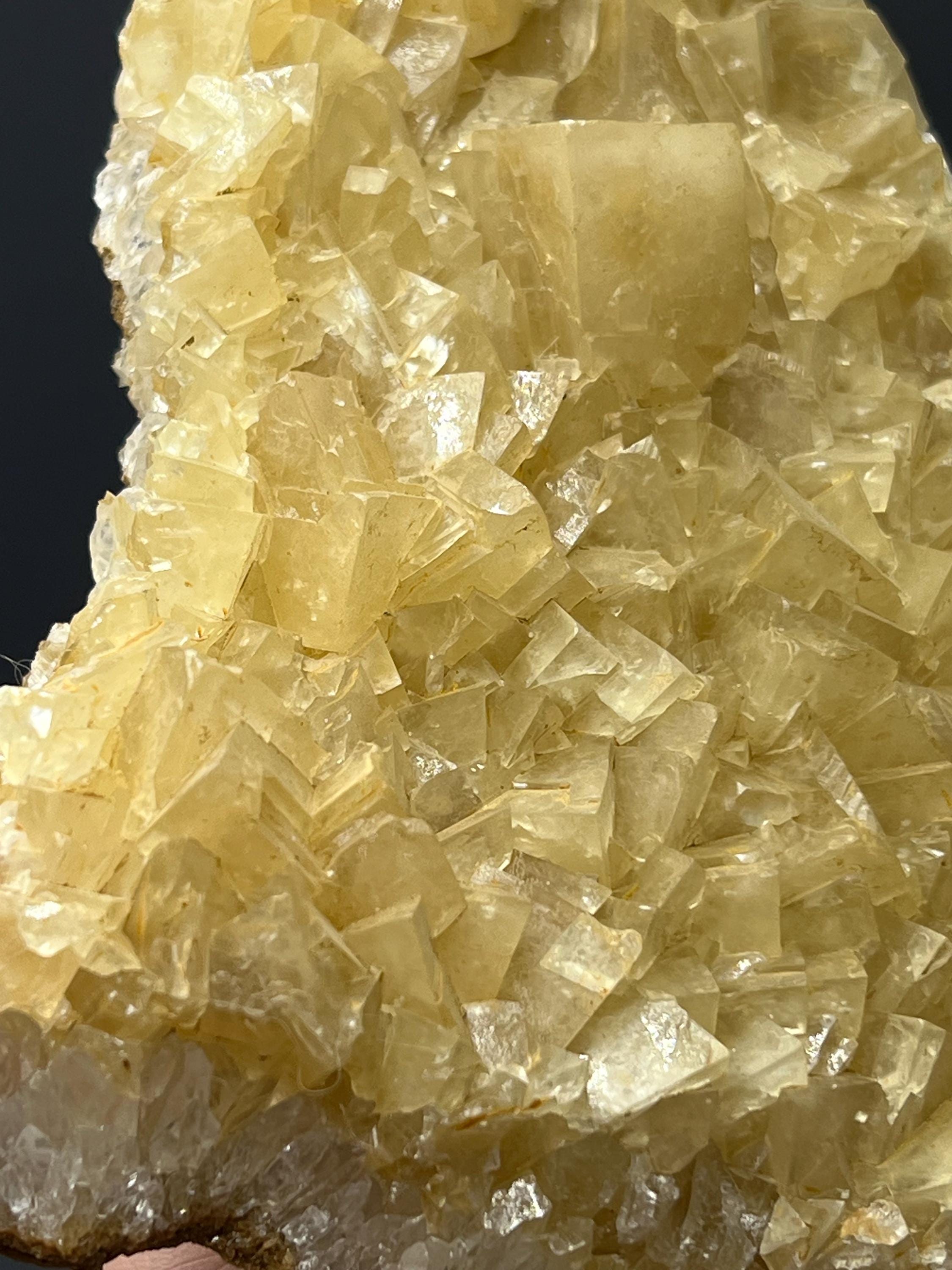 Yellow Crystal Calcite Specimen - Crystal Gemstone AE 
