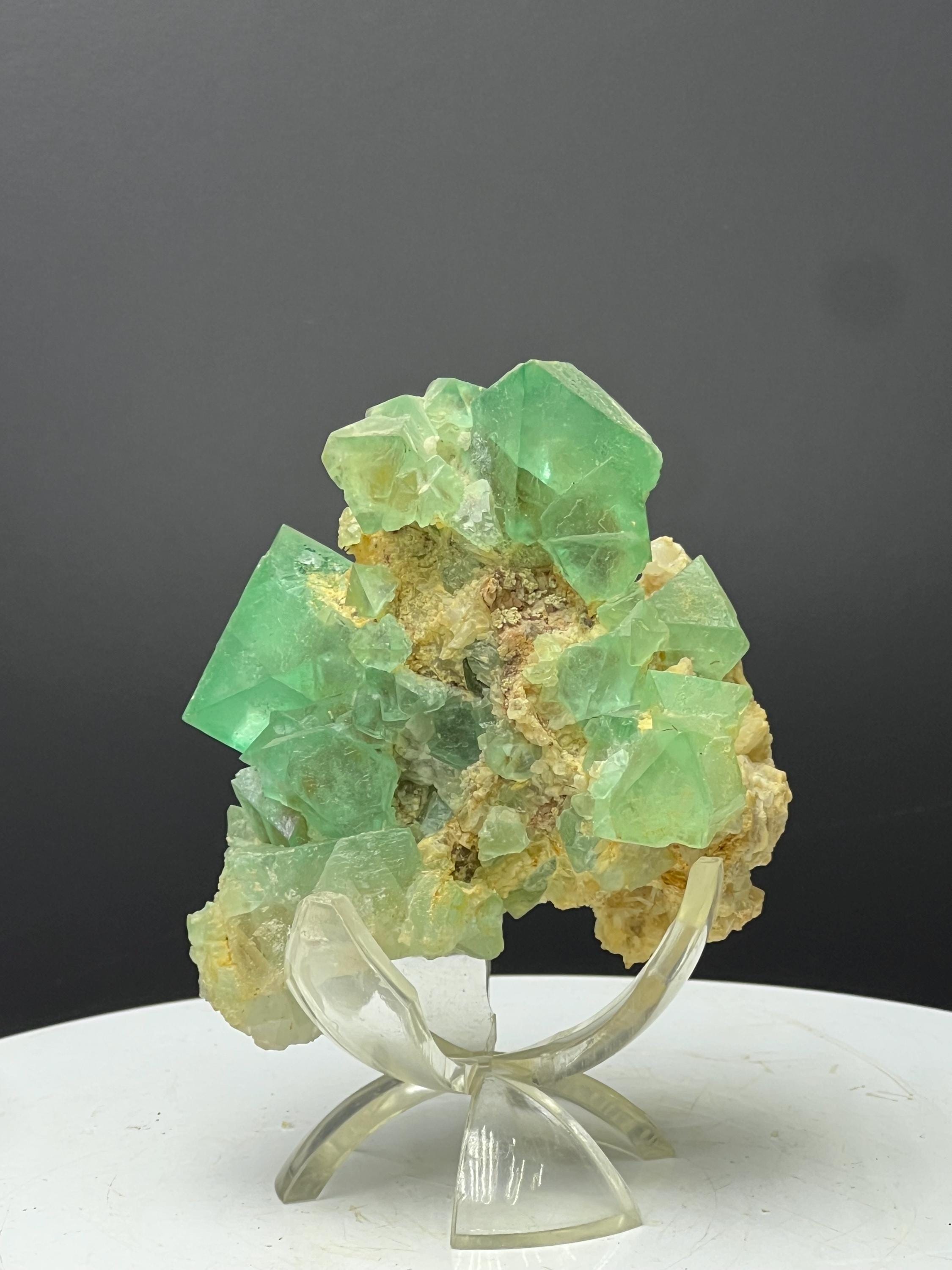 Special! Emerald Fluorite Specimen - Crystal Gemstone AE 