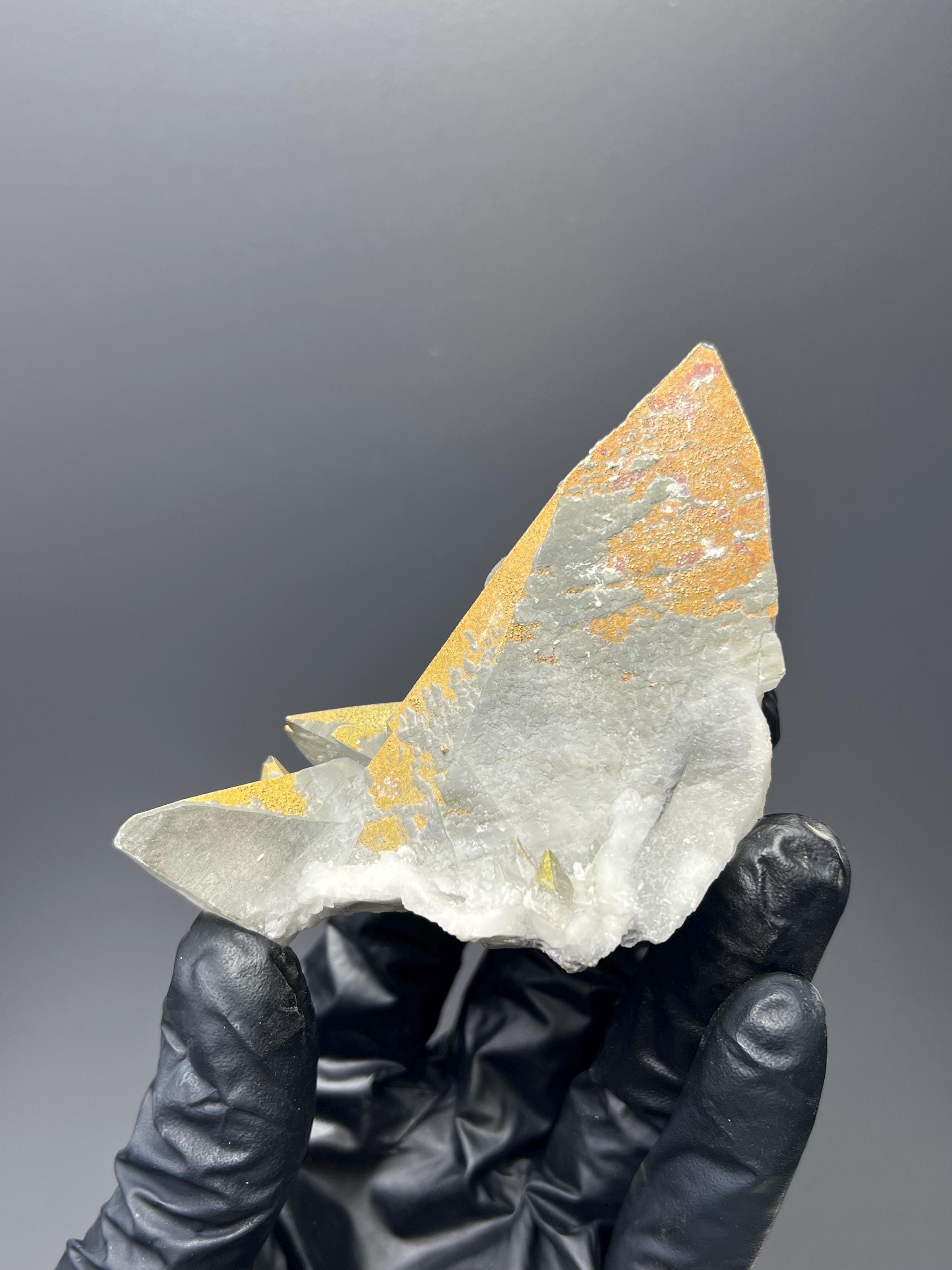 Chalcopyrite On Gray Crystal Calcite - Crystal Gemstone AE 