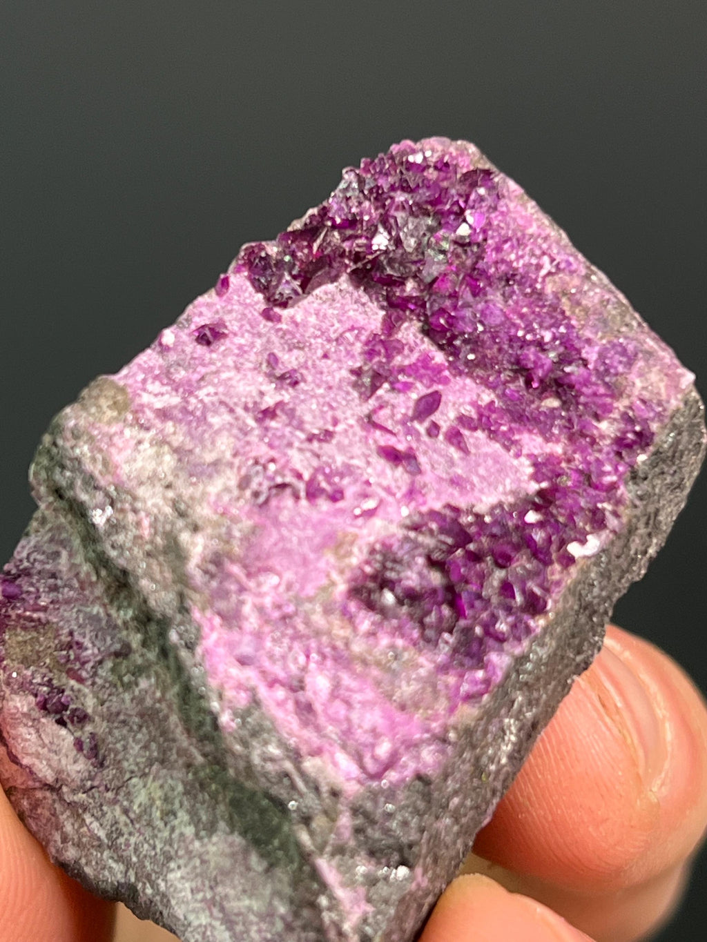 Very Special Beautiful Kammererite Specimen - Crystal Gemstone AE 