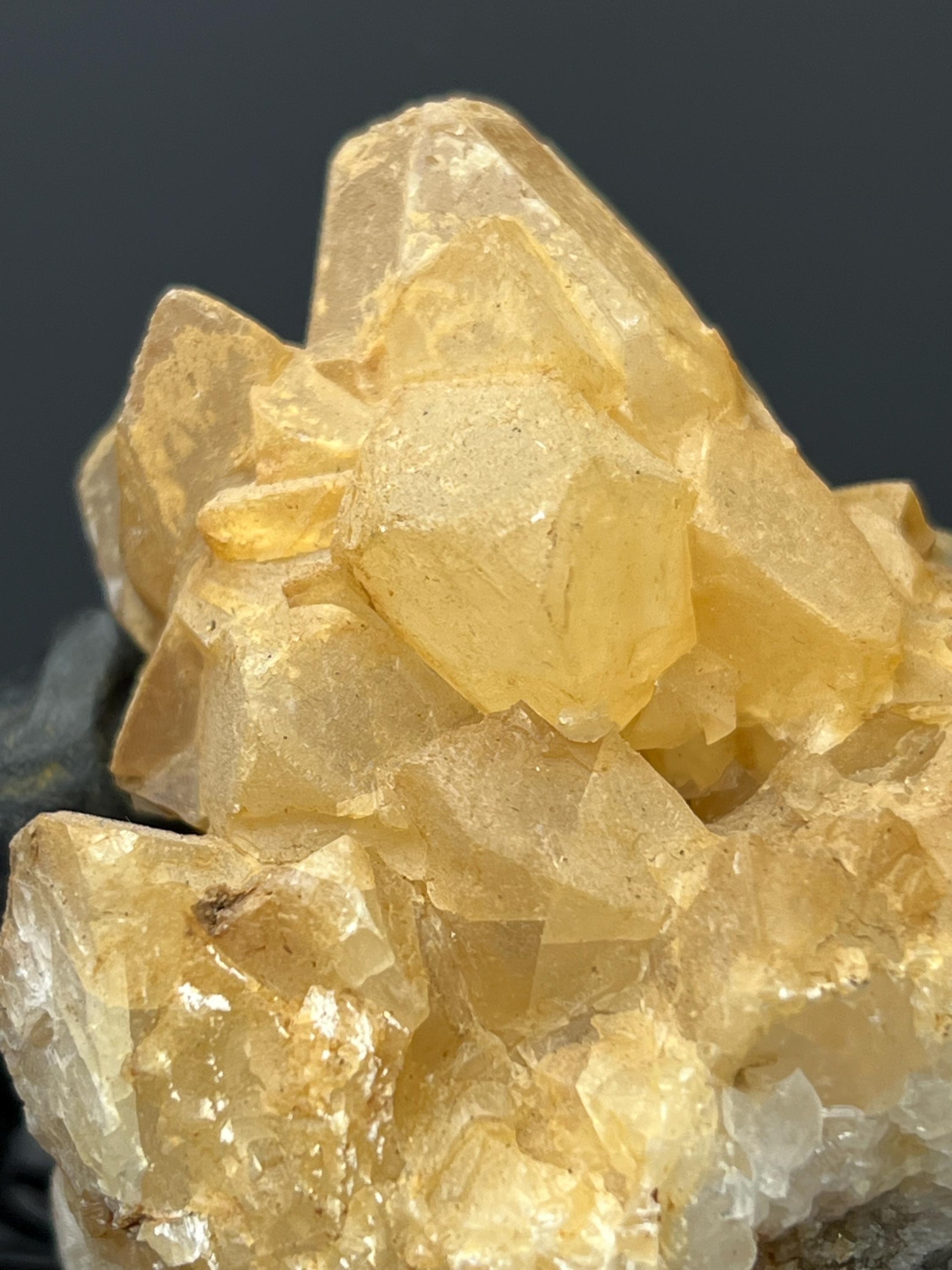 Orange Crystal Calcite - Crystal Gemstone AE 