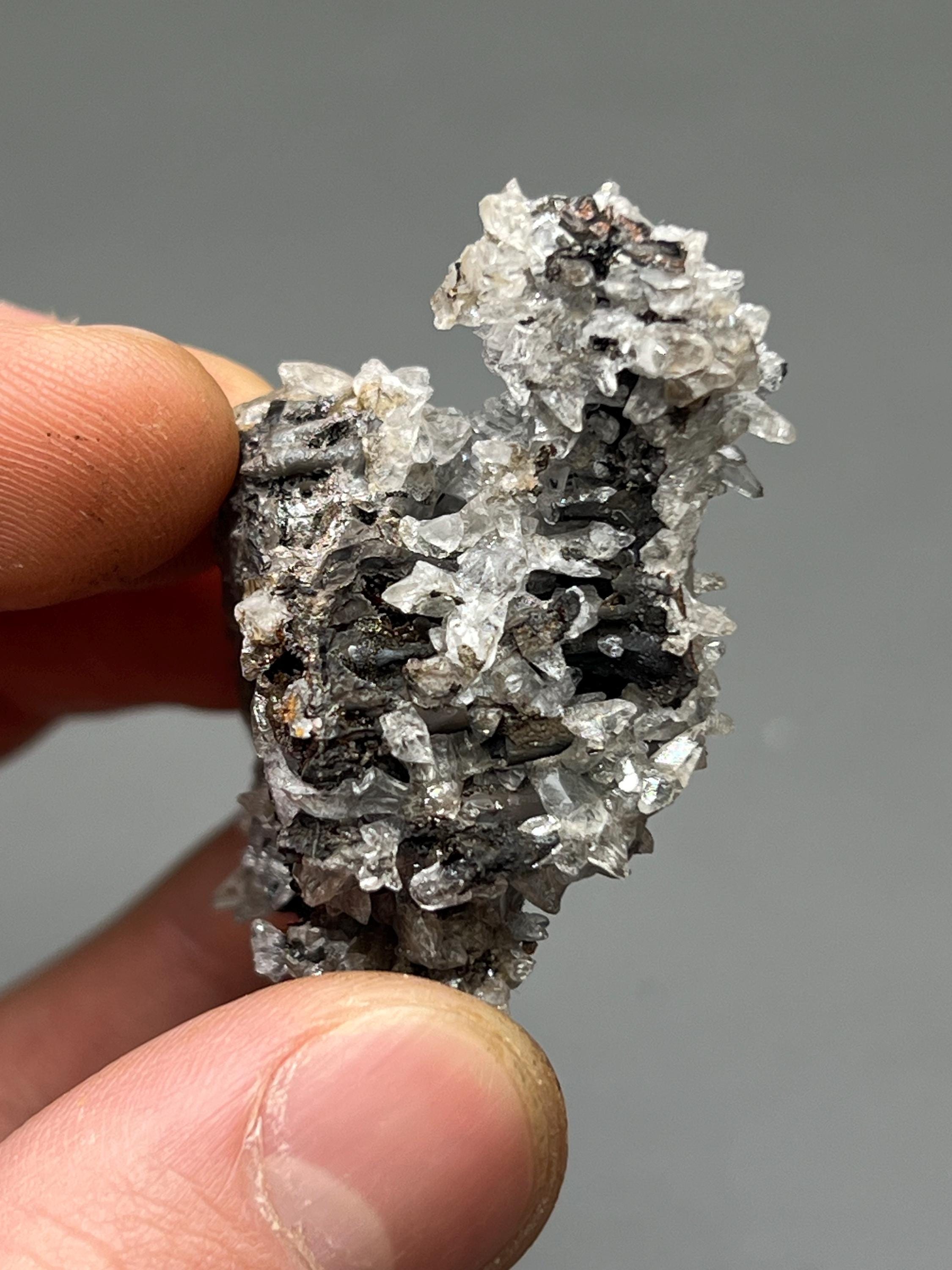 Very Special, Crystal Calcite On Hematite, From Turkey - Crystal Gemstone AE 