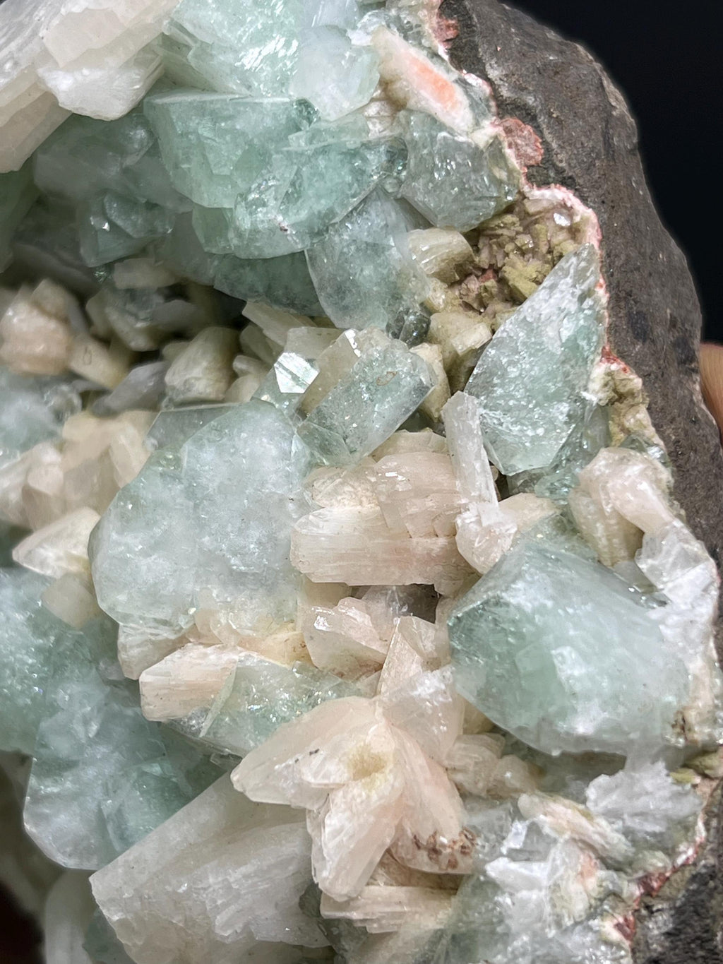 Apophyllite With Heuldanite Specimen, 1kg - Crystal Gemstone AE 