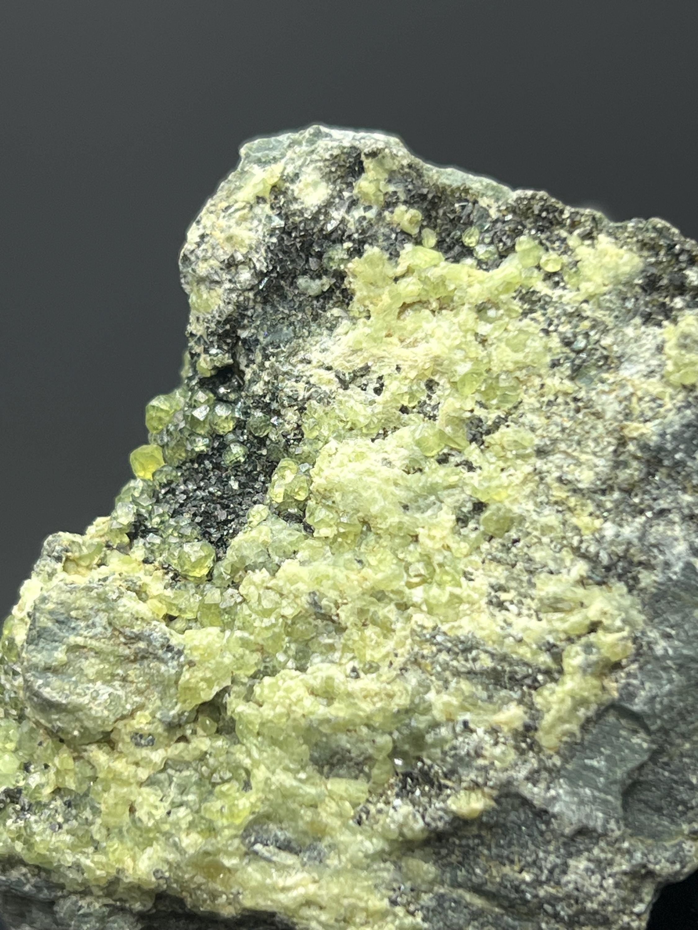 Peridot Specimen - Pakistan - Crystal Gemstone AE 