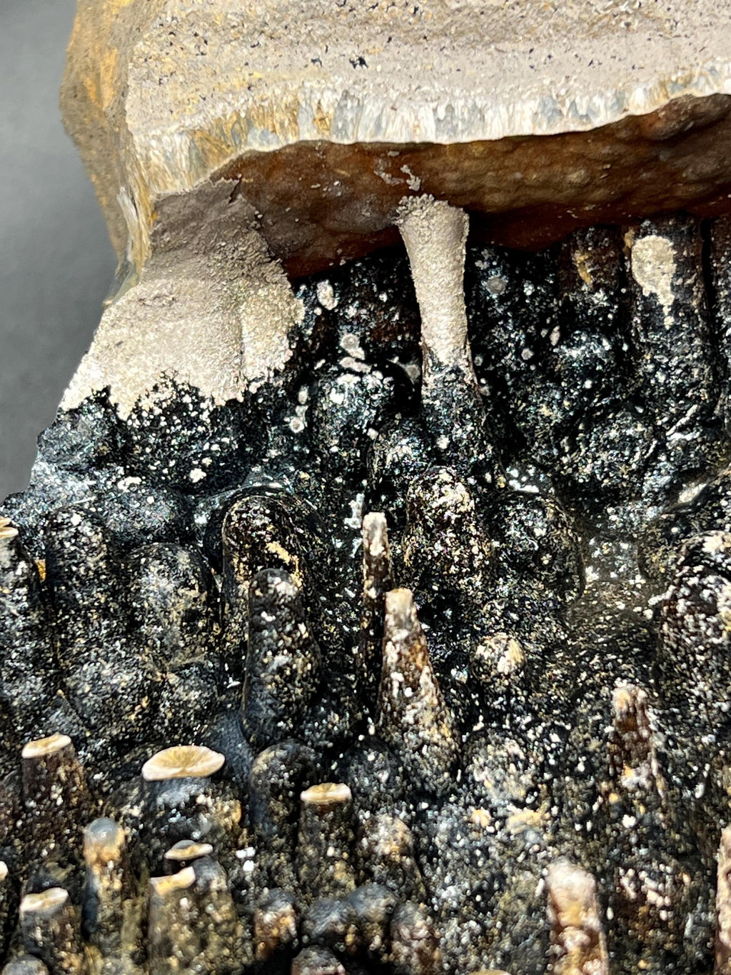 Large Size Limonite And Specularite With Stalactite Goethite - Crystal Gemstone AE 