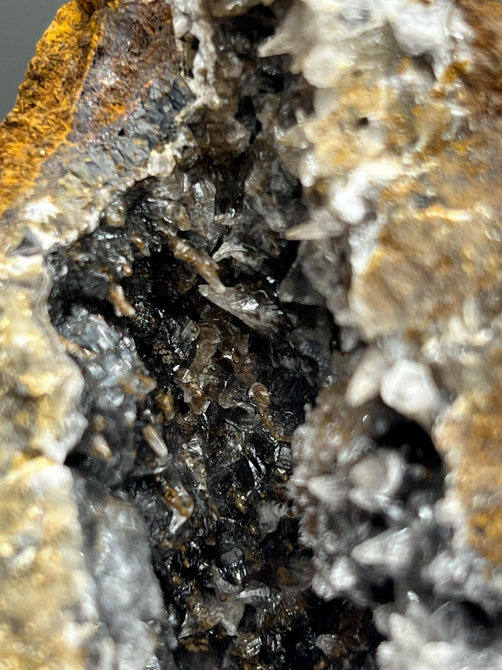 Cave Formed Crystal Calcite On Hematite - Crystal Gemstone AE 
