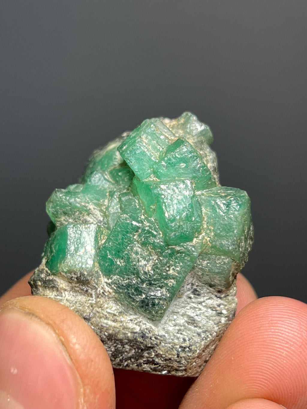 Beryl Var. Emerald - Brazil - Crystal Gemstone AE 