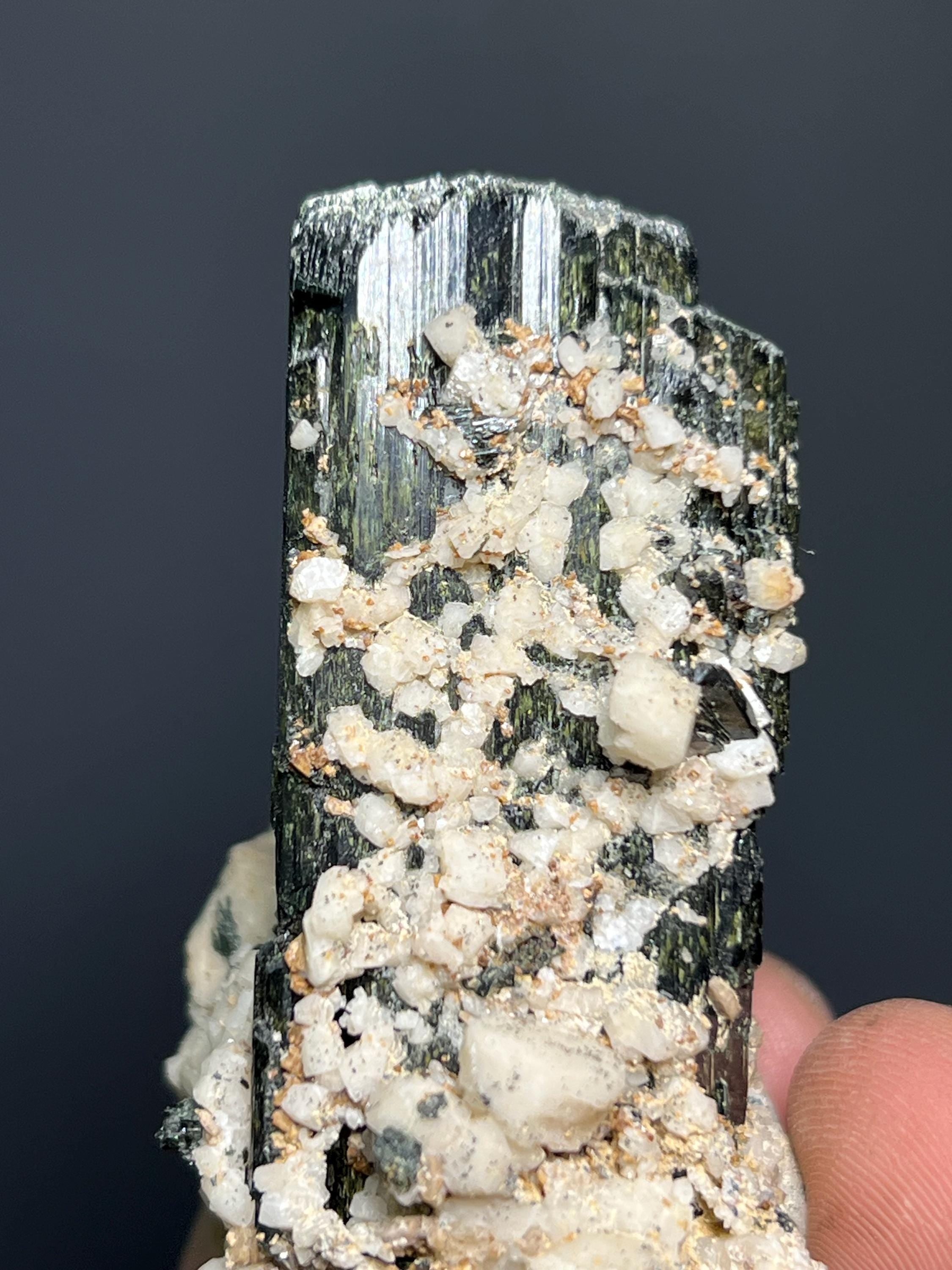 Aegirine And Ortochlase With Zircon - Malawi - Crystal Gemstone AE 