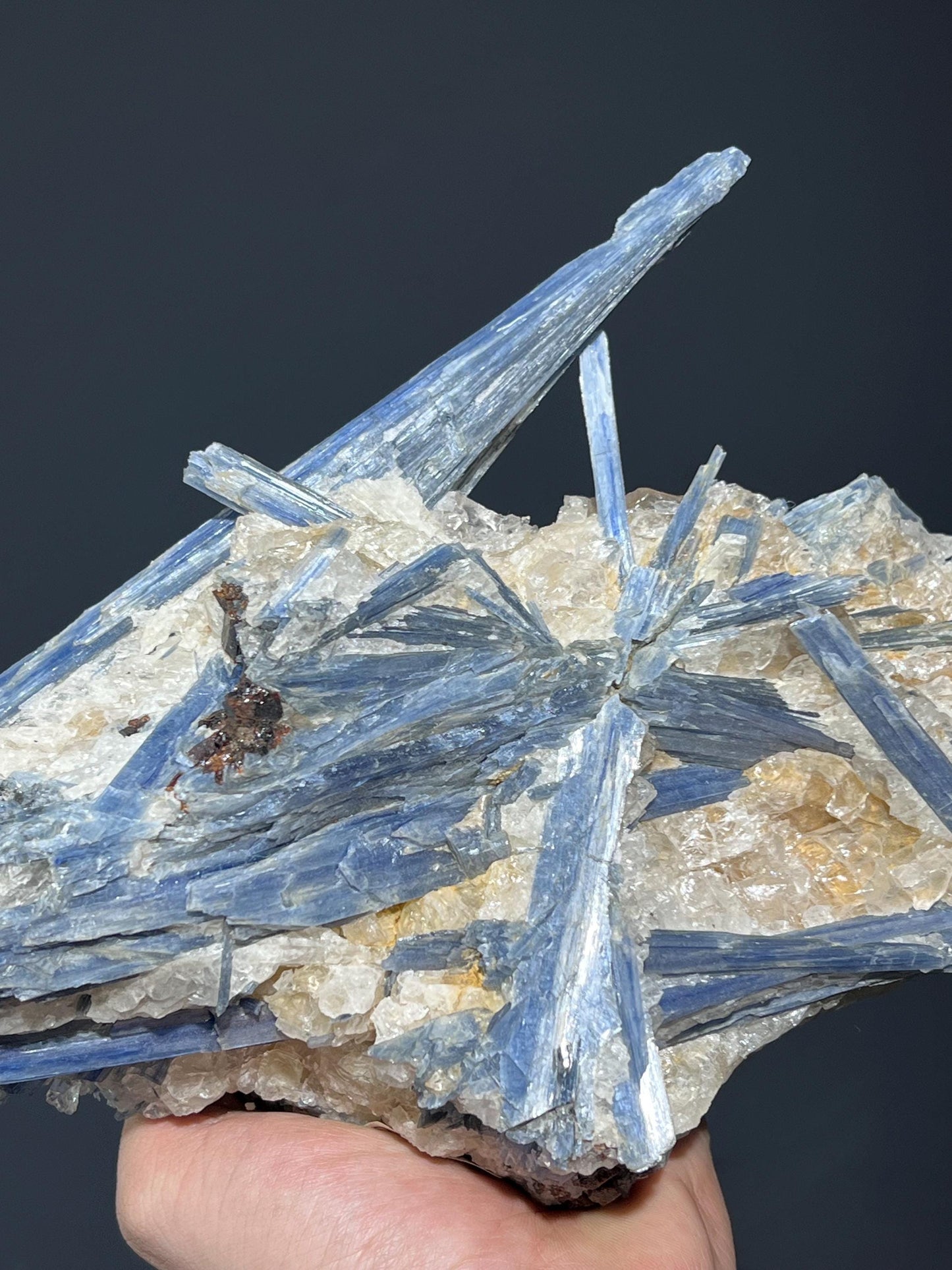 Special Formation Blue Kyanite Mineral - Crystal Gemstone AE 