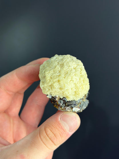 The Most Special! Barite With Sphalerite Crystal