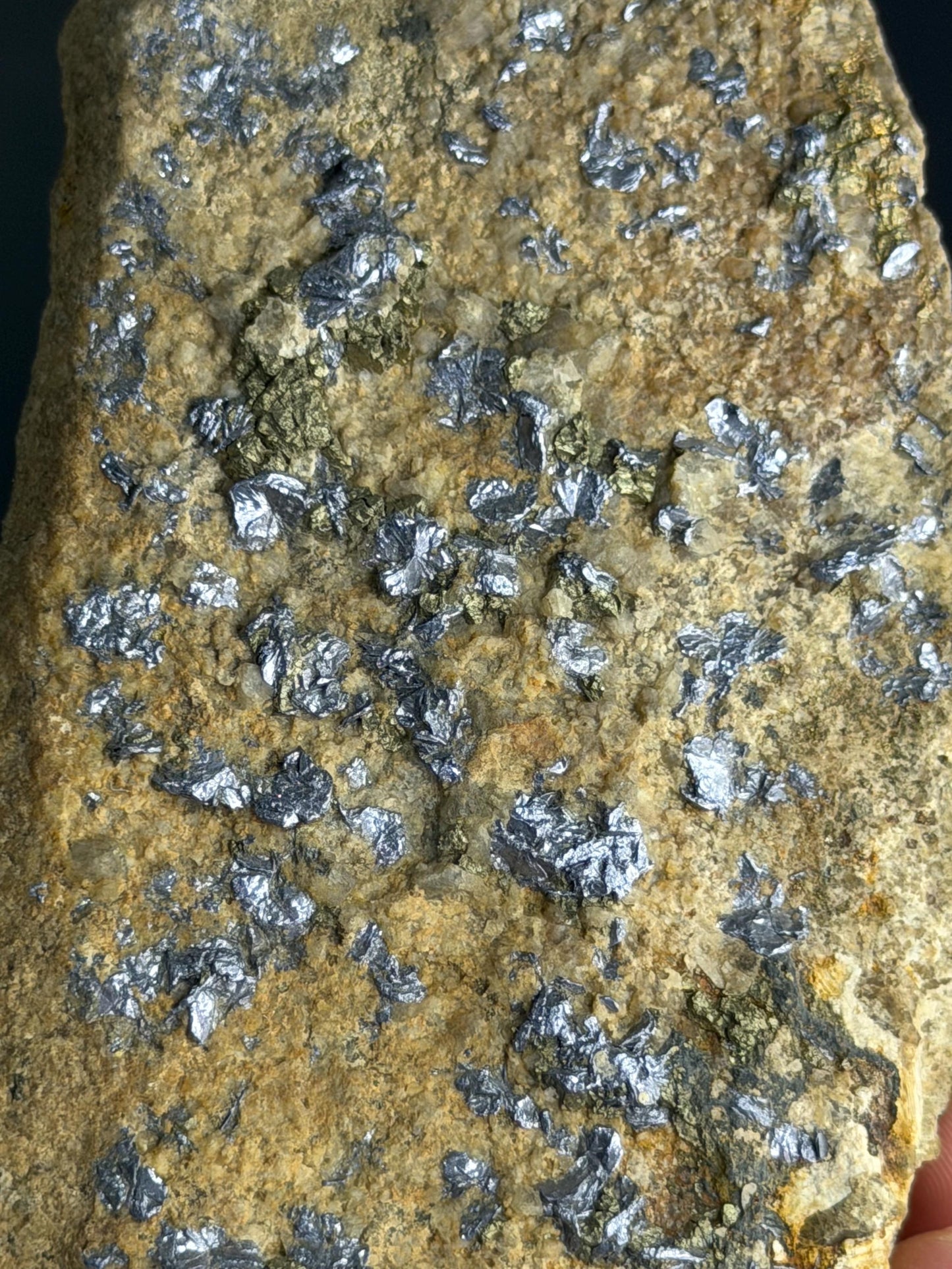 Molybdenite With Chalcopyrite