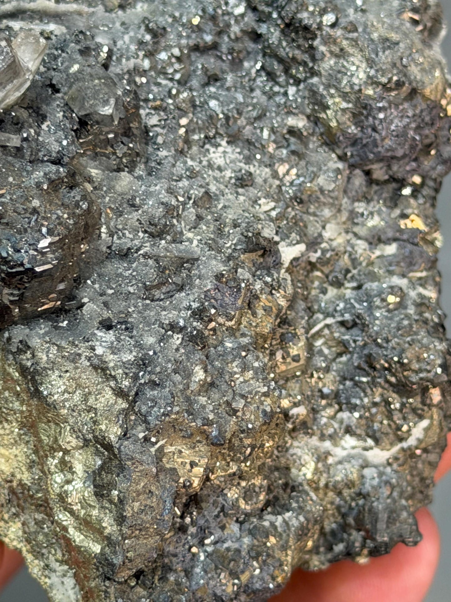 Tetrahedrite, Pyrite, Barite Crystals And Sphalerite