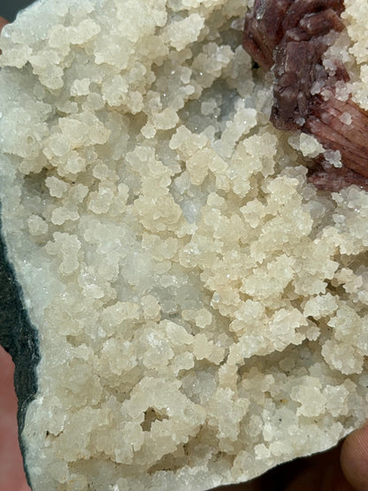 Heulandite On Chalcedony