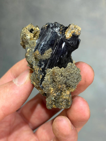 Super Rare!! Vivianite And Childrenite