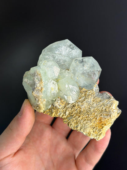 Aquamarine And Muscovite With Quartz