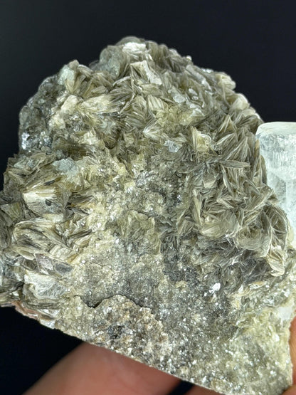 Aquamarine And Muscovite With Topaz