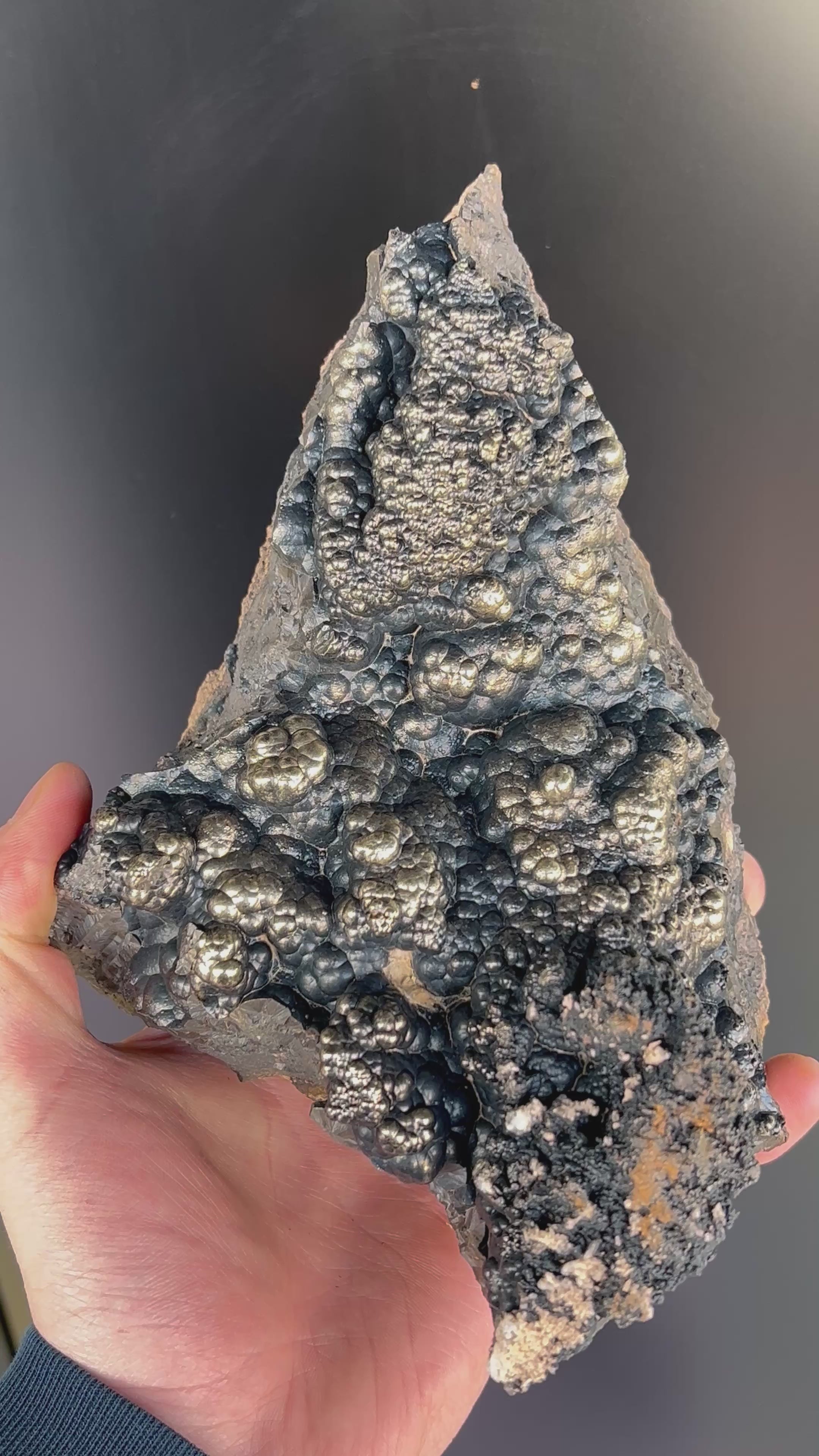 “Museum Grade” Golden Color Botryoidal Goethite