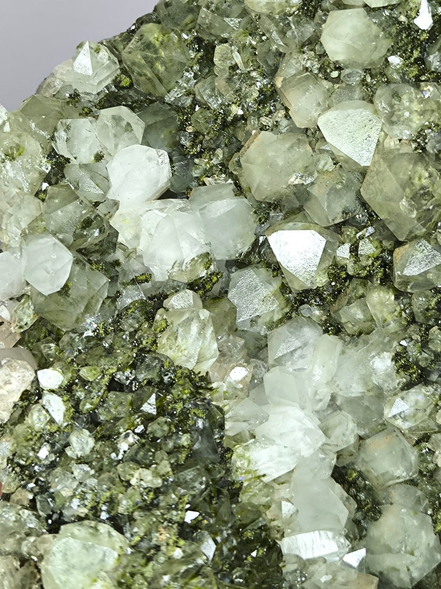 Very Special! Green Epidote With Lodolite Quartz